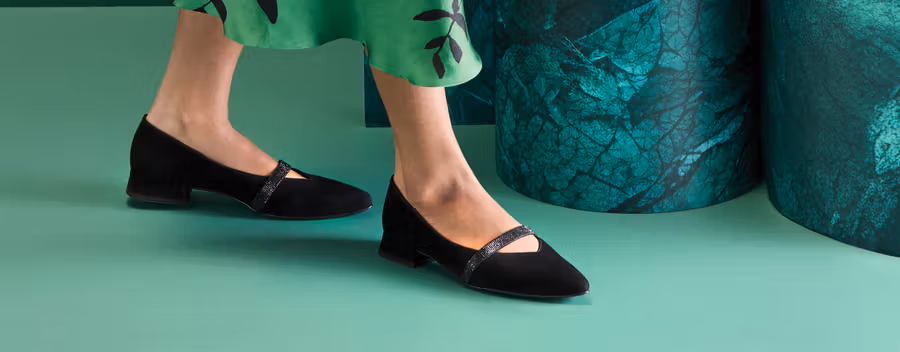 ballet flats